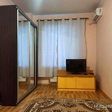 Іспанський пров., 1