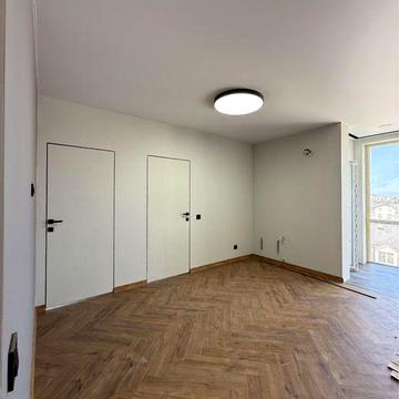 Продаж 2ох кім Квартири В4 з ремонтом та меблями ЖК В4