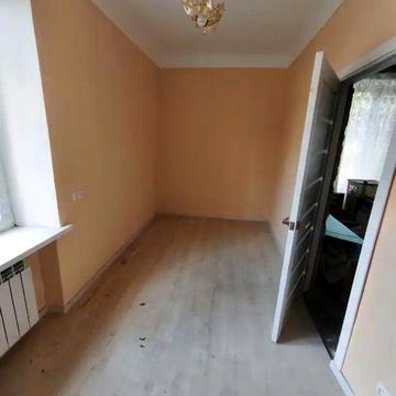 Продається 2-х кімнатна квартира