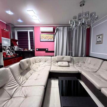 Продам 4-х ком. квартиру, Нагорный район (404627)