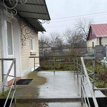 Продаж будинку в Почаєві