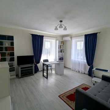 1-кімн., Центр міста, Світло не вимикають!