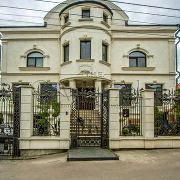 Звіринецька вул., 17