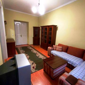 Оренда 2к квартири в центрі, біля ТРЦ Forum