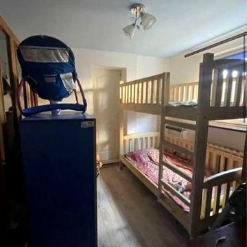 Продається пів будинку в Здолбунові вул. Садки