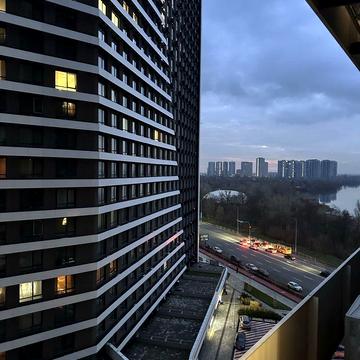 Дніпровська набережна вул., 15-Ж