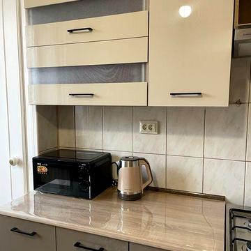 Оренда 1-кім.квар.47 кв.м.центр вул.Чернігівська.Ціна:15000грн.