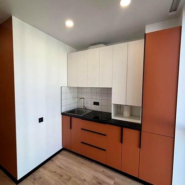 Нова Виноградна вул., 16