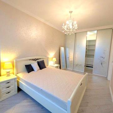 Вишукана, світла та надзвичайно затишна квартира! вул.Коновальця 36-В.