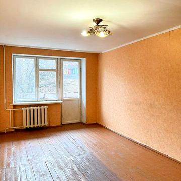 Продається 2-кімнатна квартира на 2 поверсі, мн Шахтарський