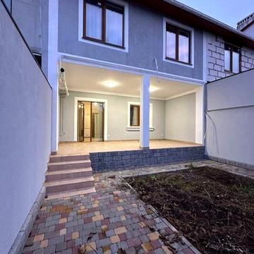 Продам Таунхаус в Молодіжному  Чорноморськ