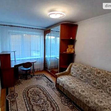 Довгострокова оренда 2к Квартира Соборна вулиця