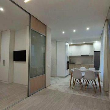 Продам стильную 1-комнатную квартиру 40м² в кирпичном доме!