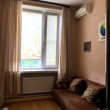 Продаж 1к Квартира Велика Панасівська вулиця