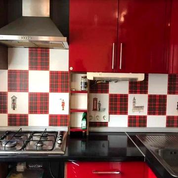 Продаж трикімнатної квартири в центральній частині міста