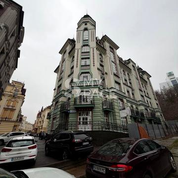 Кожумяцька вул., 10А