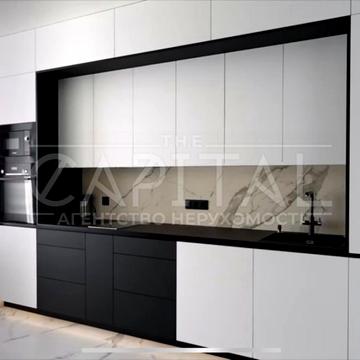 Предславинська вул., 44