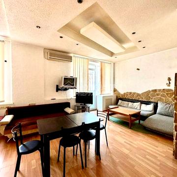 Аренда 3 к.кв., Центр, м. Яр. Мудрого, ул.Лермонтовская