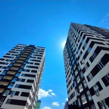 Терміново продам Євро-2кк з готовим ремонтом навпроти Центр. парку. ЖК Чехов Парк