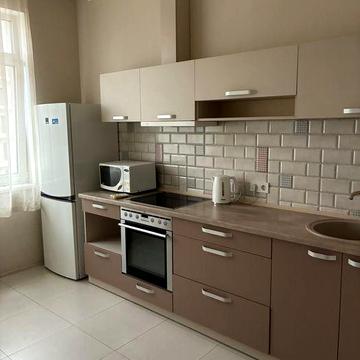 Сдам 1 комнатную  Кадор 21-я Жемчужина