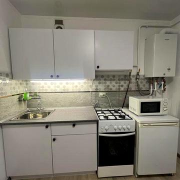 1к з ремонтом меблями і технікою можна під програми