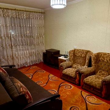 Здам в довгострокову оренду 1 к квартиру на Зарічному