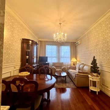 Шота Руставелі вул., 44