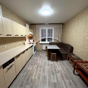 Єлизавети Чавдар вул., 6