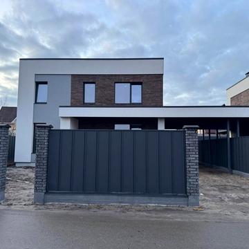 Виноградна вул., 2