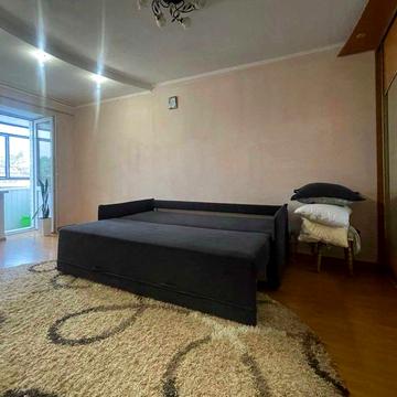 Оренда 1-кімнатної Квартири, Пасічна (31 м²), З Балконом. Є Бойлер