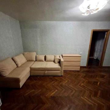 Сдам 2-х комн. квартиру по ул. Ольжича, 3. Метро «Дорогожичи» 5 минут