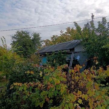 Сдам свой дачний домик в городе  рядом с 6  Больницей. Можно под склад