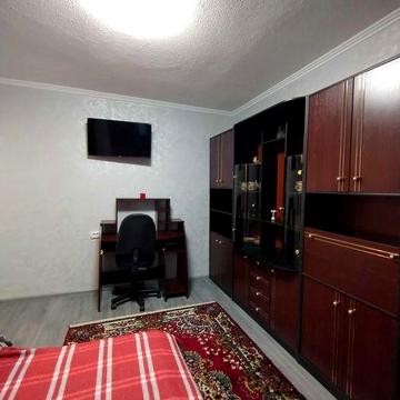 Орендар 1 кімн м Золотоноша