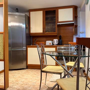 Велика Васильківська вул. (Червоноармійська), 101