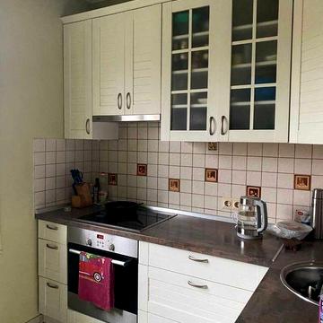 Продам 2-х комн.кв., ул. О. Васкула, 44/50, метро Академгородок 10 мин