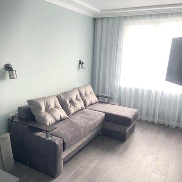 Здається в оренду на довгий строк.