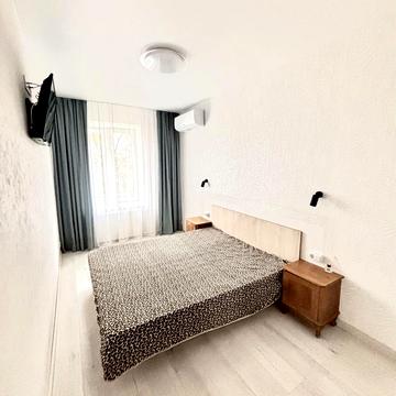 Соборності просп. (Воззєднання), 24