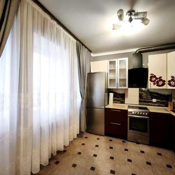 Двокімнатна квартира в р-ні ТЦ «Порт Сіті»