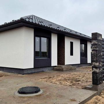 Просторий будинок 117м² — на 4,6 сотках та з автономними комунікаціями