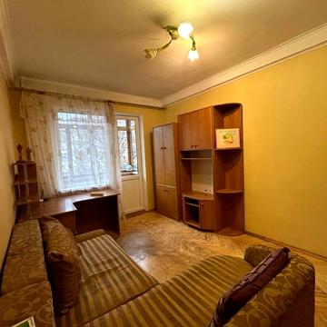 Продаж 2-к Ушинского 3 Соломенский район Караваєві дачі