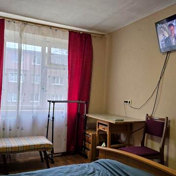 1 кімнатна, 3 спальні міста