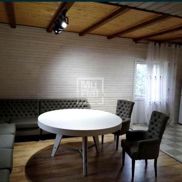 Центральна вул.