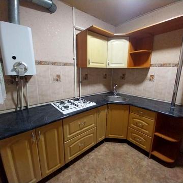 Сдам однокомнатную на 12 квартале