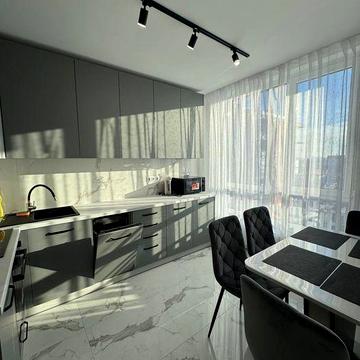 Перша здача оренди центр міста