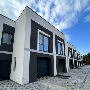 Просторий таунхаус 135 м² у закритому комплексі + власний гараж