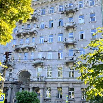 Центр .вул. Терещенківська 13. Супер видова !Торг!