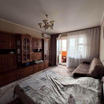 Затишна 1-кімнатна квартира 40 м² 2 хв м. Позняки  М. Гришка 10