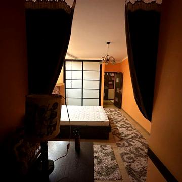 Двокімната по набережній