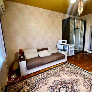 СМАРТ, але з характером. Харків, вул. Добровольців, 5. Ремонт!