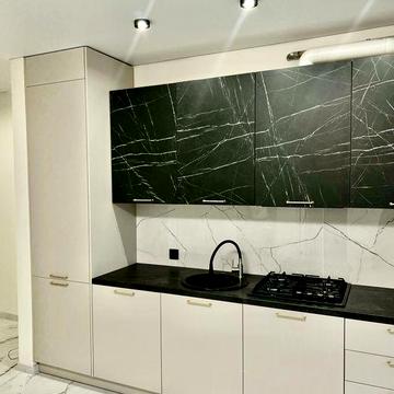 Двокімнатна в Б4, можна по програмі ЖК Б4